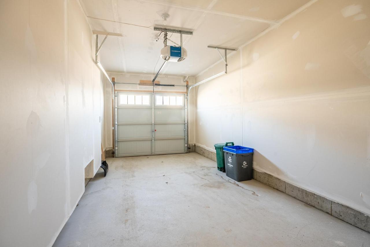 New 3Br Townhouse, Minutes To Niagara Falls And Brock University By Globalstay Thorold Eksteriør billede